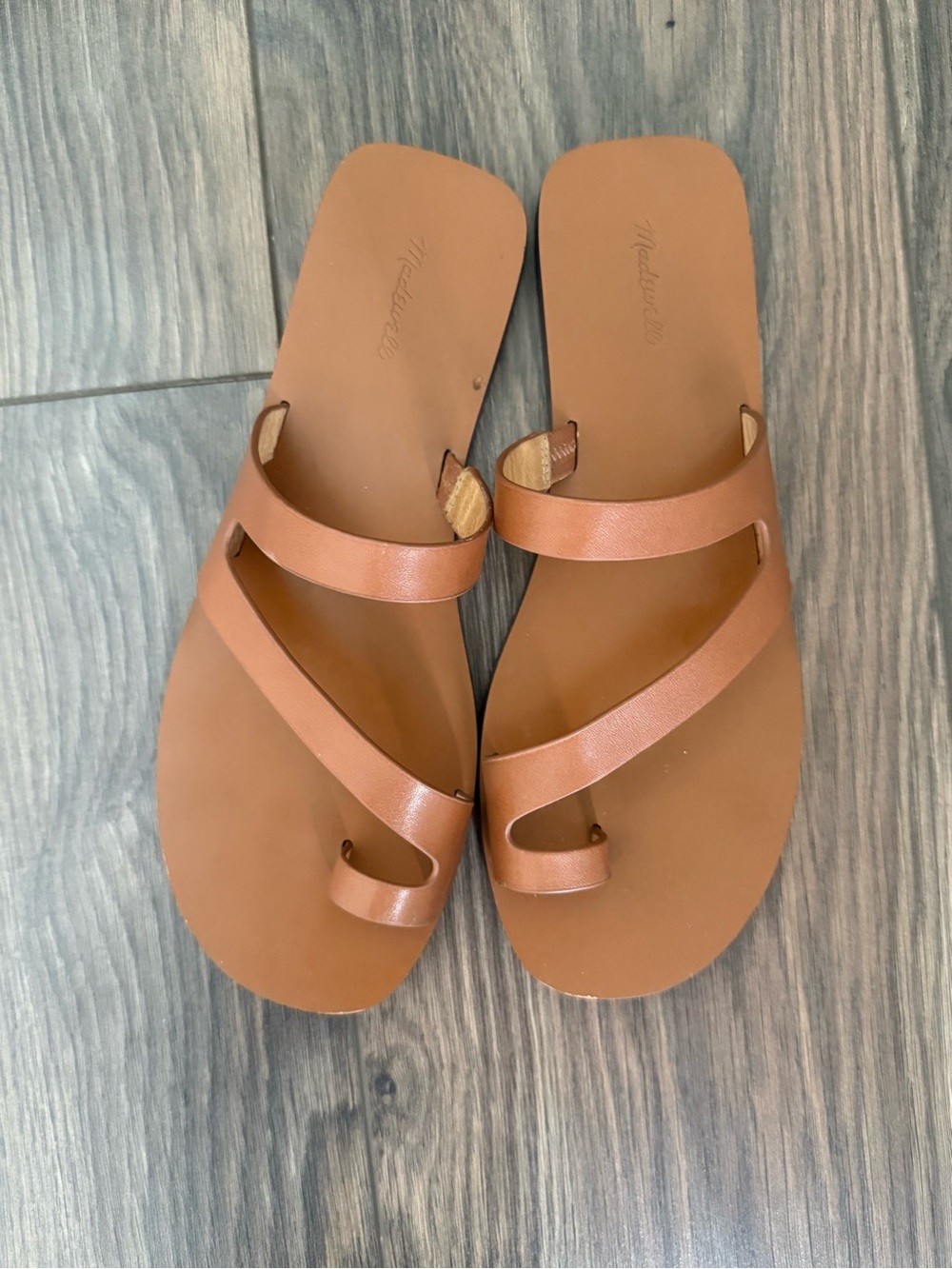 Madewell The Gabi Asymmetric-Strap Sandal - Leather - Picture 4 of 11
